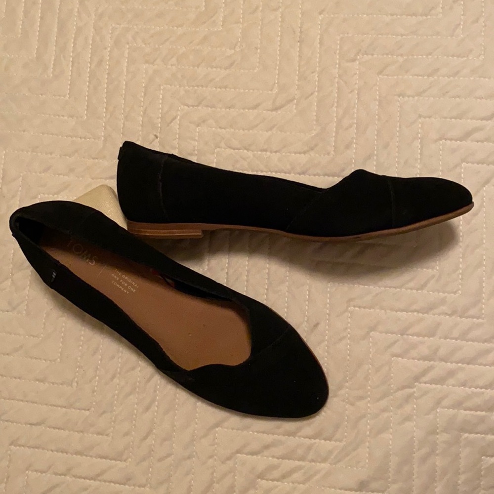 Toms black flats. Size 8.5